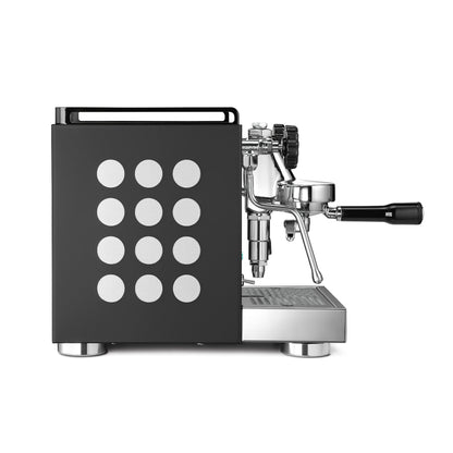 <img src="appartamento_black_side.jpg" alt="Rocket Espresso Appartamento ©@°ؾ÷¡A¶¦âÃú­±¯Nº£¤£Äÿû¾÷¨­¡AÂ\¦V90«צì¸m®i¥ܰ¼­±¡A°¼­±¦³12­ӥզâ¶êÂI¡A®i¥ܤF¾÷¾¹ªº²Ӹ`©M¸g¨å³]­p¡C">